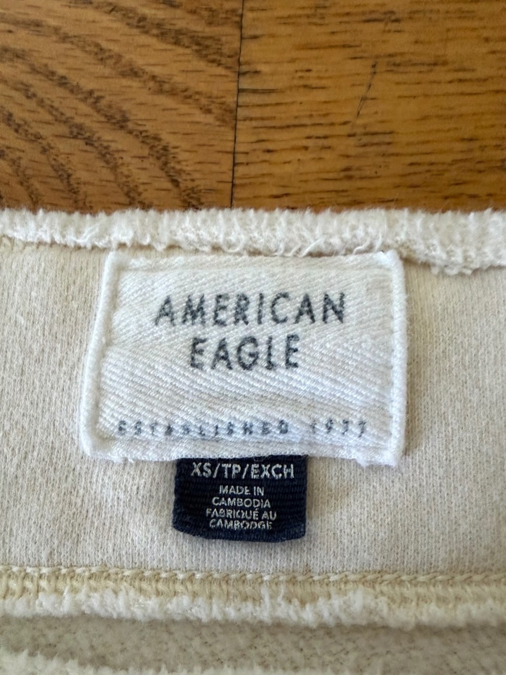 American Eagle Outfitters Cream Scoop Neck Pullover Sweater (Size XS) - Picture 2 of 6